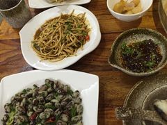 -滇香肴·云南菜蒸汽石锅鱼(云南北路店)