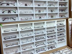 -视野联行眼镜·蔡司·控优点授权(长白万象汇店)