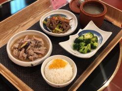-禧月荟·爱丽馨月子中心(山庄店)