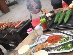 -罗家巷子休闲庄自助碳烤
