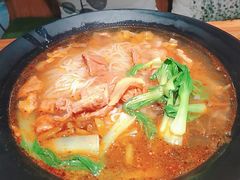 -八月美食小馆(银泰城总店)