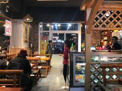 大堂-杨家崴子碳缸烧烤(东三马路店)