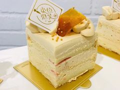 焦糖奶油蛋糕（切件）-小鱼泡芙