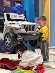 -奈尔宝·儿童乐园·亲子餐厅(鄞州万达店)