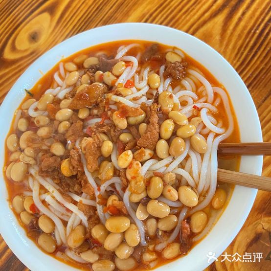 黄豆米粉店