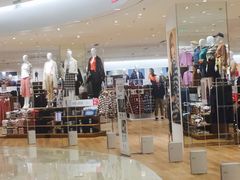 -优衣库(苏州吴江万象汇店)
