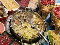 -刘少华贵州小黄牛·鲜牛肉火锅(总店)