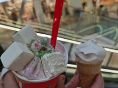 -DQ·蛋糕·冰淇淋(周浦万达店)