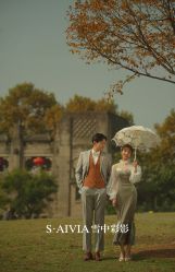 -雪中彩影婚纱摄影·微光艺术中心