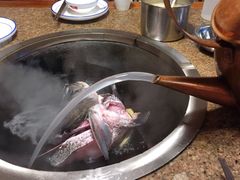 千岛湖柴火烧鱼-好灶头妈妈菜·千岛湖柴火鱼餐厅(桐庐店)
