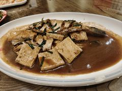 -鱼满舱·鲜活海鲜·正宗鲁菜