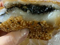 -白玉兰食品甜凤店(合生汇店)
