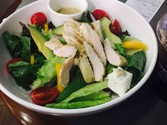 芒果牛油果鸡肉沙拉-Wagas沃歌斯(富力广场店)