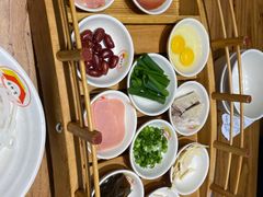 -双桥园·云南过桥米线(古城南门店)