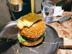-Let'sBURGERplus·非常创意汉堡(三里屯店)