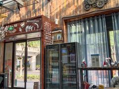 门面-爱啤精酿·民谣酒馆(滨江店)