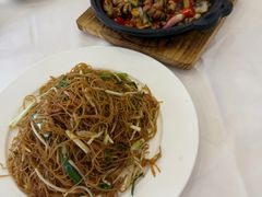 -粤盛海鲜平价店(洛溪食街店)