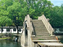 -绍兴东湖风景区