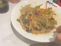 -咱屯子铁锅炖直营店(保利店)