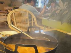 野果酸汤乐山红汤-山缓缓火锅(苏州仁恒仓街店)