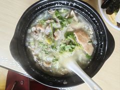 -闫家驴肉老店(华电一校店)
