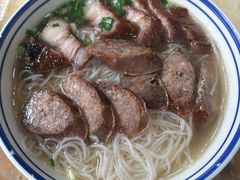 -香辉食馆(新兴路店)