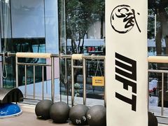 -超鹿运动(达信大厦店)