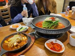 -喇喇排骨火锅·传统韩式脊骨汤(望京西园总店)