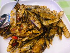 -快乐海鲜城(虎泉街店)