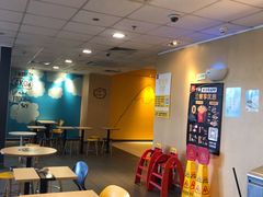 大堂-麦当劳(贵和购物中心B1店)