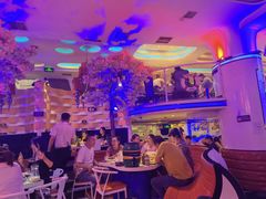 -巴特餐饮6加1音乐餐吧·新疆菜
