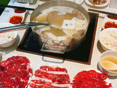 鲜肥牛-黑山牛肉汤火锅(花城汇店)