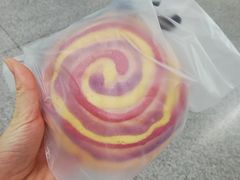 -焙丽拾光(麦凯乐直营店)