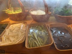-牛YO寿喜烧·铁板烧和牛火锅自助(市府恒隆店)