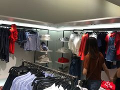 -ZARA(凯德乐峰广场店)