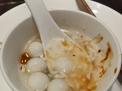 酒酿圆子-老正兴菜馆(福州路店)