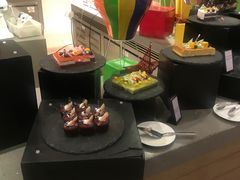 -海口绿发希尔顿酒店-田园汇自助餐·三文鱼·海鲜