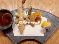 -丽思卡尔顿·炙焰·铁板烧餐厅