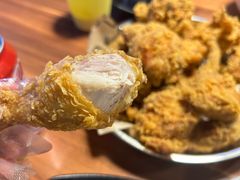 -BHC炸鸡(明洞总店)