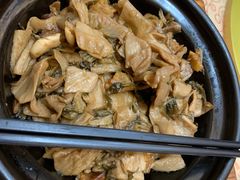 河源土猪肉菜干煲-御信客家王(洛溪店)