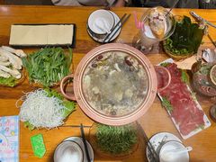 -民食香·腊排骨野生菌美食(木府店)
