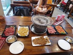 -韩风烤牛肉冷面店