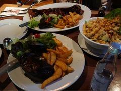 -Pancakes on the rocks(Darling Harbour)