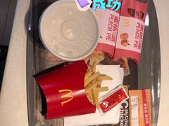 -麦当劳(七宝乐购店)