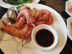 -大中华希尔顿酒店-念自助餐·嗨啤·小龙虾