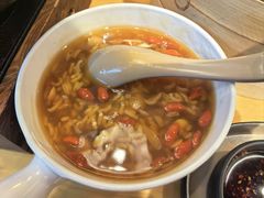 -小六汤包·西安老字号·中华名小吃(高新四路店)