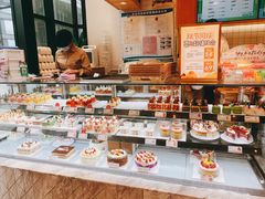 -罗森尼娜(德思勤店)
