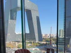 -福楼毕斯罗F Bistronome(国贸商城约会地标景观店)
