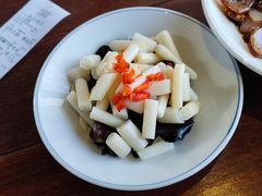 西湖藕节拌木耳-大牌大·传统杭帮菜(湖滨店)