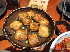 -徽三说·土徽菜·中国徽菜连锁品牌(一中店)